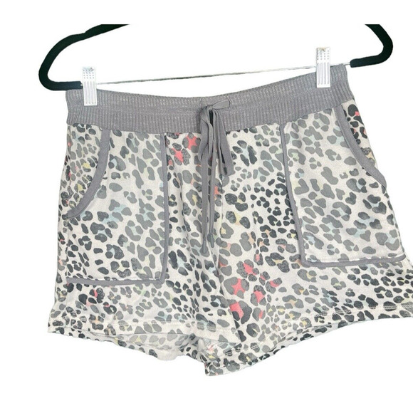 Secret Treasures Animal Leopard Print Sleep Shorts Soft Sz Small 4/6 White - Picture 6 of 8